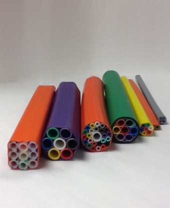 Multicolour telecom microduct bundles
